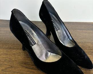 Stuart Weitzman Black Velvet Kitten Heel Pumps 