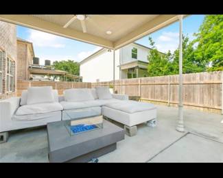 Comfy outdoor sectional sofa with washable covers. 