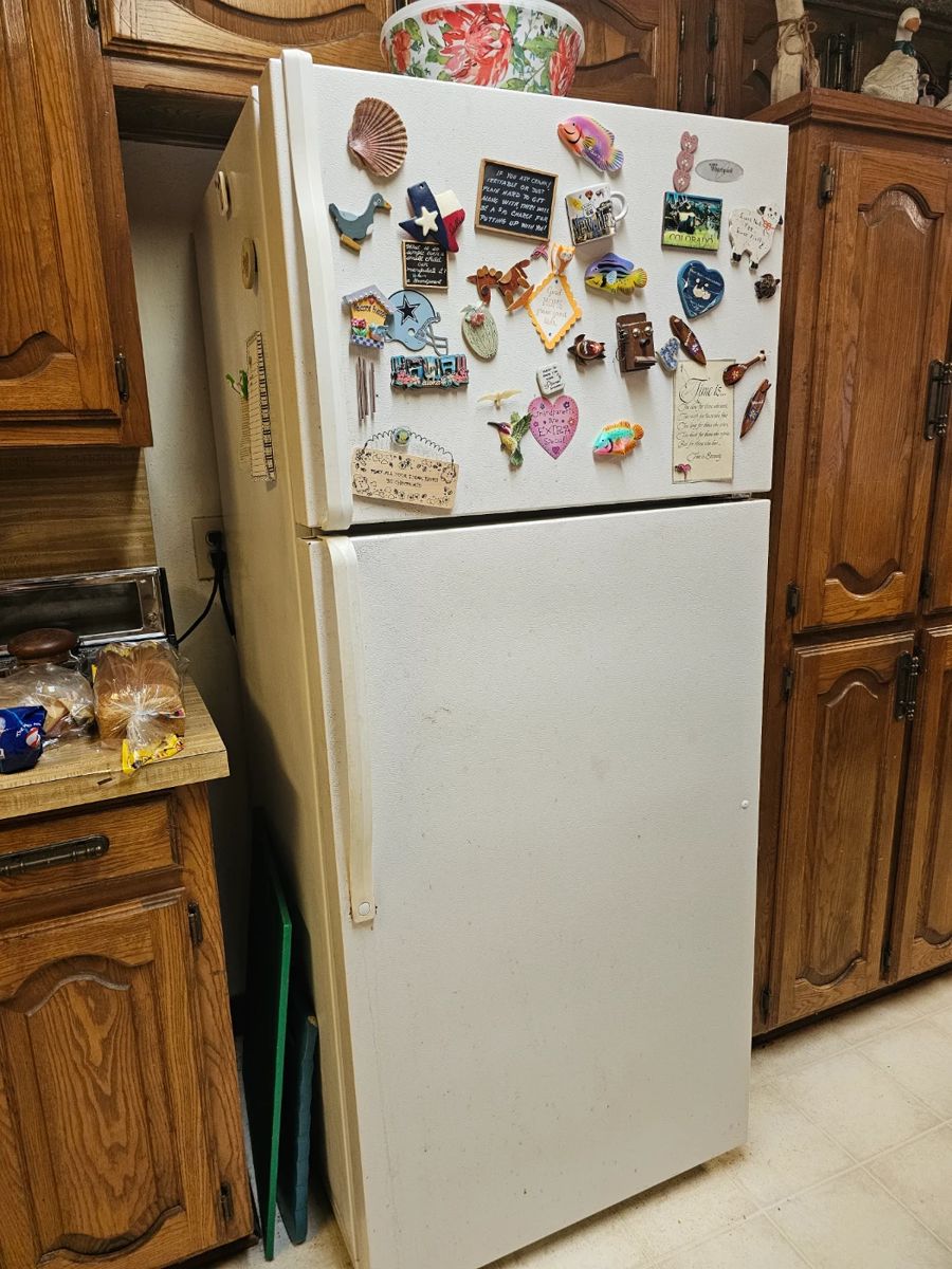 Refrigerator