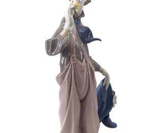 Stylized Lladro “A Mile Of Style” Porcelain Figure