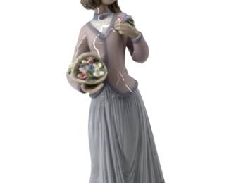 Lladro Innocence In Bloom Porcelain Figurine