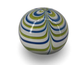 Vintage St. Louis Marbrie Paperweight