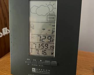 Oregon Scientific BAR888A Multi-Channel Cable Weather Forecaster