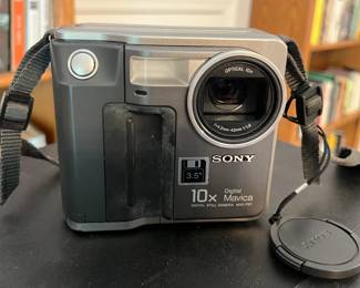 Sony Digital Mavica Still Camera 