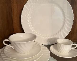 Wedgwood fine china (approximately 8 place settings plus serving items)