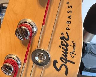 Squier P-Bass by Fender