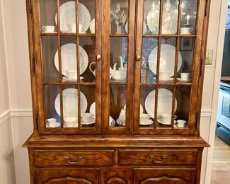 Drexel China Hutch