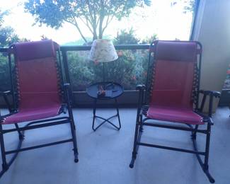 Outdoor Zero Gravity Folding Lounge Rockers with Pillow