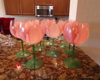 Gloria Vanderbilt wine glasses