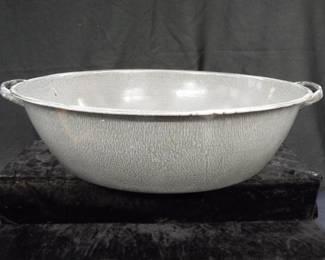 Enamelware bowl