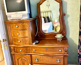Vintage oak dresser