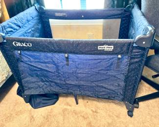 Graco travel crib