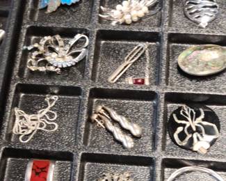 Assorted Sterling jewelry 