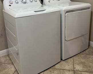 GE Washer & Dryer So clean!