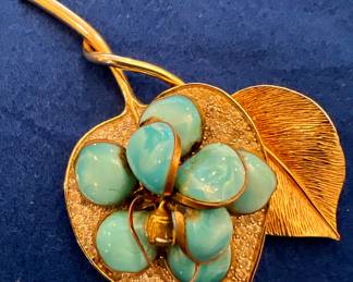 Vintage Nettie Rosenstein Pin