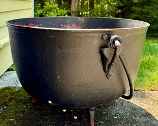 Cast Iron Cauldron