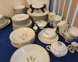 Gray Wheat Fine China