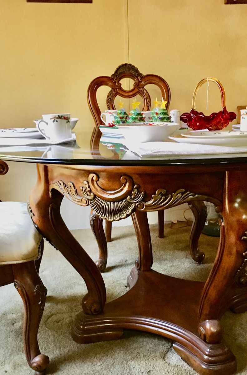 Glass Top Dining Table with 4 Chairs. Sundays Price $150.00.