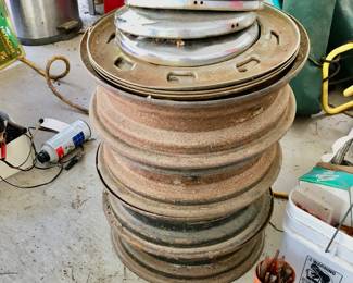 Volkswagen wheels & hubcaps. 