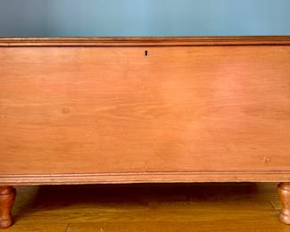 Vintage Blanket Chest