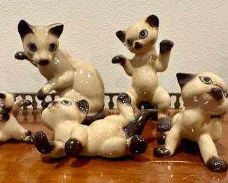Vintage Siamese Cat Figurines