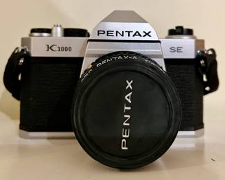 Pentax K1000 SE Camera