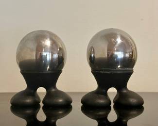 Salt & Pepper Shakers (Sweden)