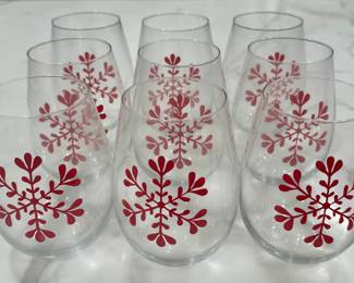 (9) Snowflake Wine Glasses