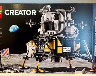 Lego Creator NASA Apollo II Lunar Lander (open box)