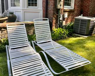 (2) Adjustable Lounge Chairs