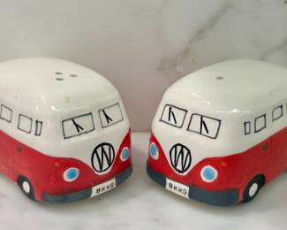 VW Salt & Pepper Shakers