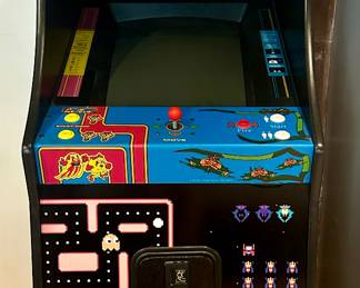 Vintage Ms. Pac, 1982 - in working condition