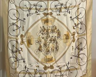 Hermes Les Becanes Scarf