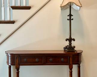 Petite Console Table & Fleur de Lis Lamp