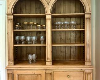 Pine Hutch with Storage