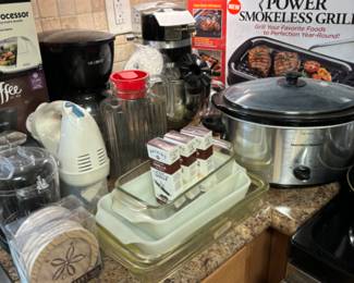 Small appliances, some new in box
