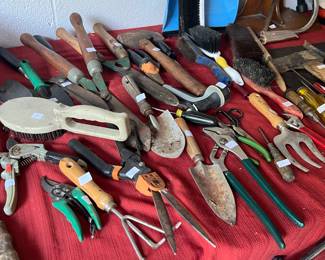 garden tools