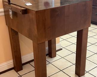 Butcher block with knife holder