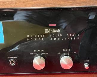 McIntosh MC2505 Power Amp