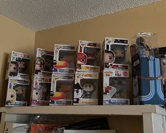Collectibles & Toys