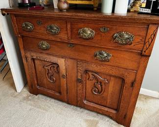 House is full of decor, antiques and cool finds