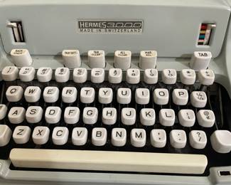 Hermes 3000 Vintage Typewriter. 