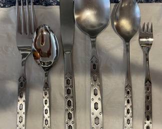 Oneida Northland San Franscisco pattern Stainless Flatware for 14.  