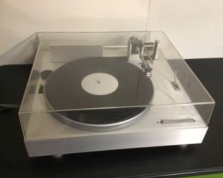 Hartman Kardon Turntable