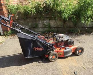 Ariens Razor SelfPropelled Lawn Mower