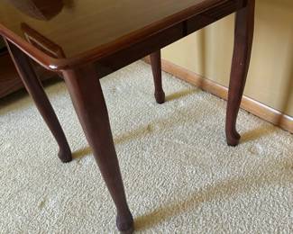 Pennsylvania House Style Side Table