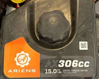 ARIENS AX306cc Deluxe Snow Blower