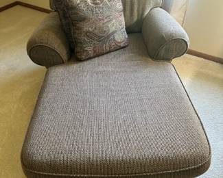 BERKLINE Chaise Lounge Chair