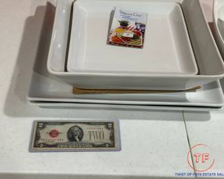 PAMPERED CHEF Serving Pieces