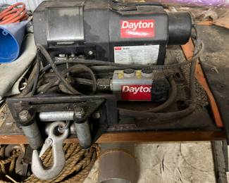 DAYTON 115VOLT ELECTRIC WINCH 3VJ63A 1000LBS CAPACITY